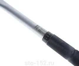Динамометрический ключ JTC 1/2" усилие затяжки 28-210Нм, длина 470мм JTC-6903